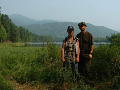 Erinnerung an das Camp 2005: Regina und ich am Frolicha-See.