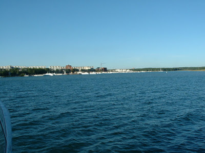 Der Passagierhafen von Irkutsk kommt in Sicht. Er liegt oberhalb der Angara-Staumauer.