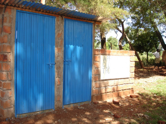 DTLatrines