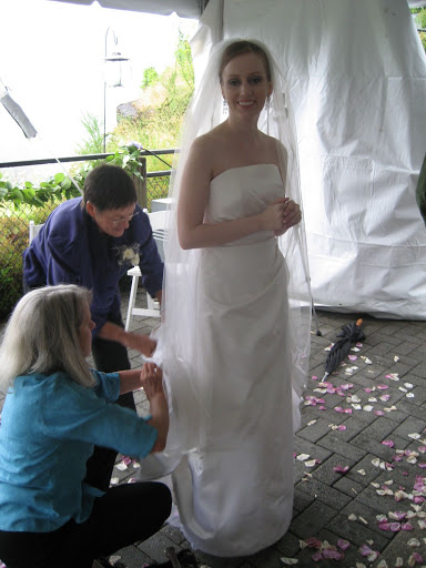 Adjusting bridal gown