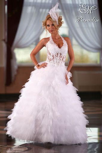 Fashionable Wedding Gown 2011 Ideas
