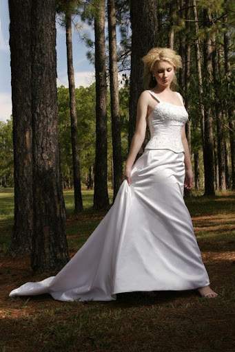 ivory-wedding-outfit
