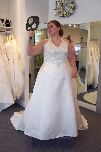 Plus Size Wedding Dress / Gowns