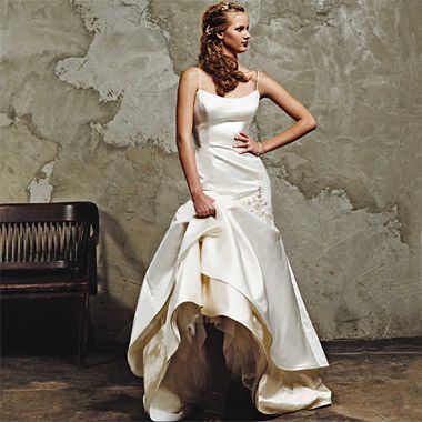 Flawless Bride's Wedding Dress Gown