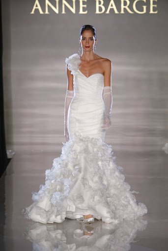 Timeless Wedding Dresses Gown