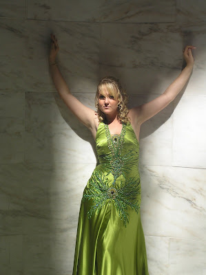 Sexy much ? green plus size prom dress'gown