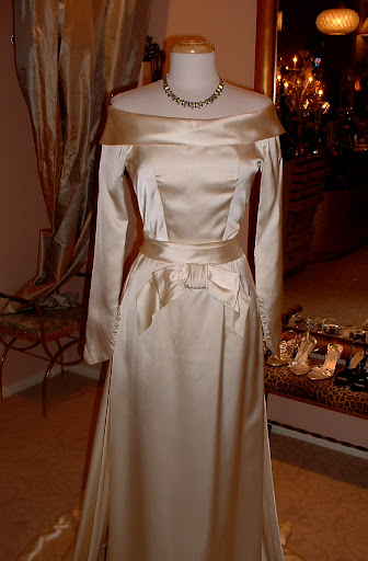 Classic Bridal Gowns Design