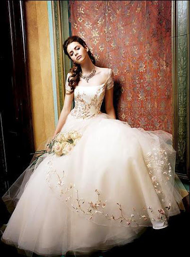 Romantic Bridal Gowns 2010