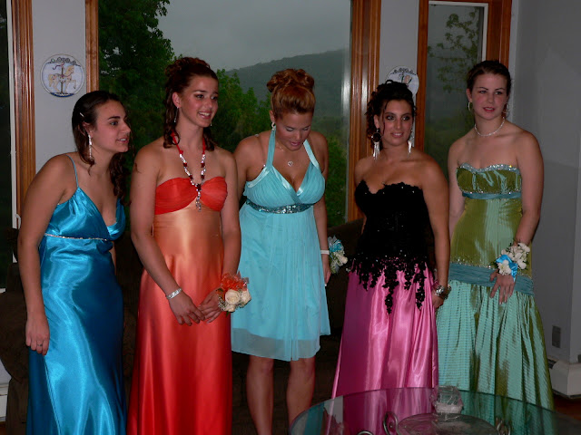 5 Distinctive Prom Dresses