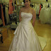 Maggie Sottero ; Ivory Corset Wedding Dress