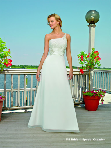 08152  Sunny Beach Wedding Gown