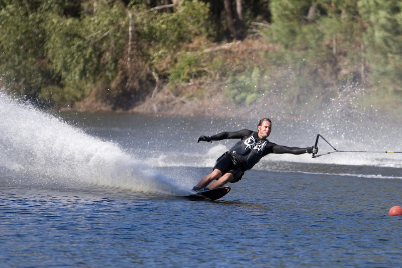 IMAGE: http://lh6.google.com/alistairksmith/RvFz_vrC9DI/AAAAAAAACok/CSX-QB_H6KA/s800/IMG_8659.jpg