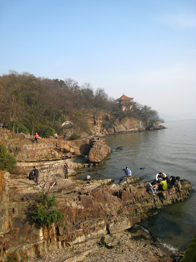 http://lh6.google.com/anikox/R-Br-CBpN5I/AAAAAAAABko/nxGt5BnwaUc/IMG_1990.JPG?imgmax=512