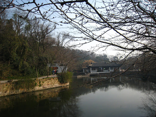 http://lh6.google.com/anikox/R-Br1CBpNwI/AAAAAAAABjc/7E7uS1h8EWY/IMG_1971.JPG?imgmax=512