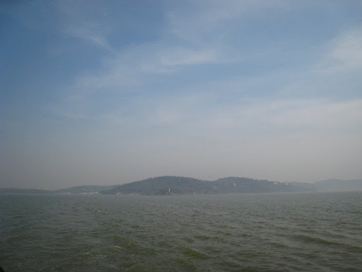 http://lh6.google.com/anikox/R-BrkCBpNgI/AAAAAAAABhY/RYdidL-2F2Q/IMG_1949.JPG?imgmax=512