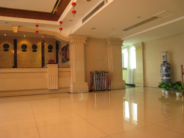 http://lh6.google.com/anikox/RtQRDGLJkzI/AAAAAAAAApA/jYXgAbGpXCU/IMG_0772.JPG?imgmax=640