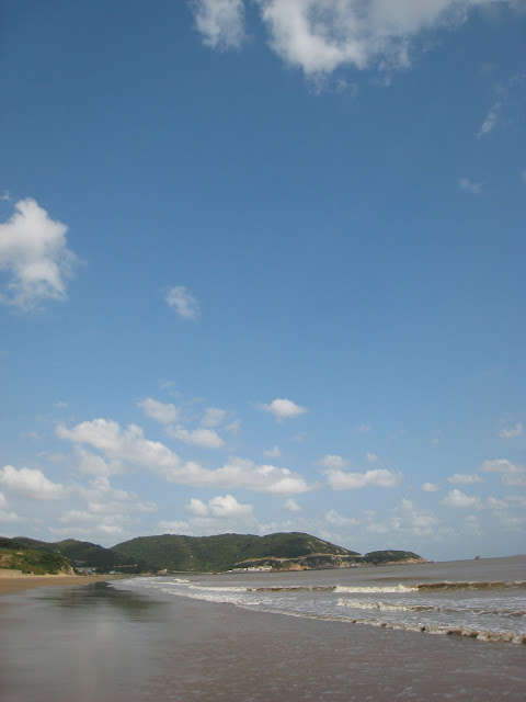 http://lh6.google.com/anikox/RxHHPcnrtlI/AAAAAAAABLI/yWJxWm-cCYo/IMG_1443.JPG?imgmax=640
