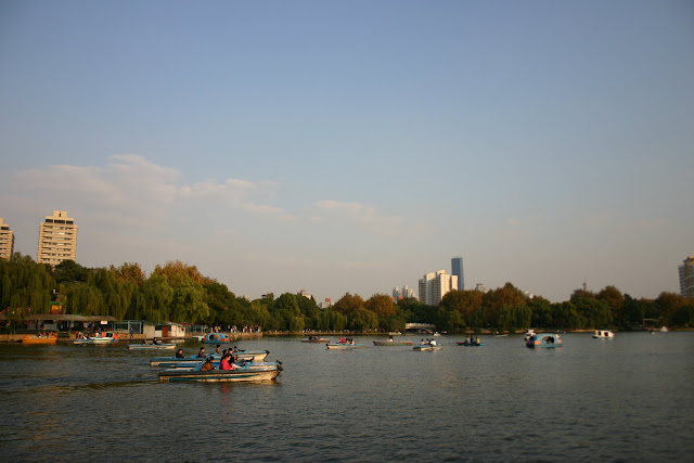 http://lh6.google.com/anikox/RzfrkDP-1yI/AAAAAAAABYA/UKRzlfuJYdM/IMG_0168.jpg?imgmax=640