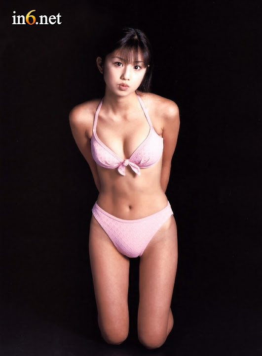 Yuko Ogura Japanese girl 024.jpg PPdad -  http://henku.info