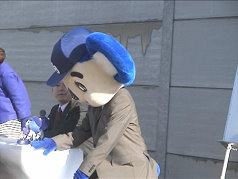 空気イスかよ