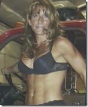 alcaldesa - Pa? fuera alcaldesa por provocativas fotos