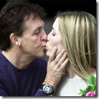 Paul_McCartney_Heather_Mills - Le sale caro el divorcio a ex Beatle