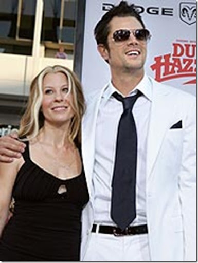 Johnny Knoxville and ex-Wife Melanie Lynn Clapp picture