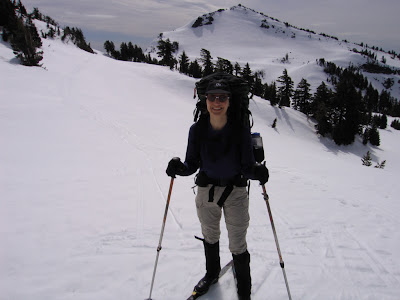 Greta with Hillman Peak in the background