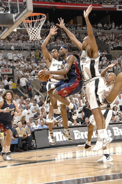 2007 NBA Finals photo recap Game One