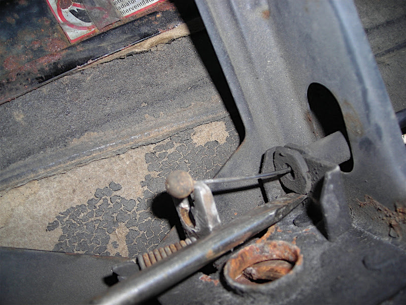 hood wont pop VW Vortex Volkswagen Forum