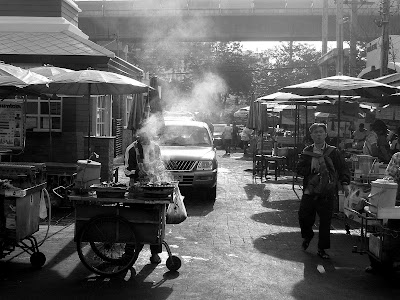 Morning at Chatuchak Market, Smoky Mist