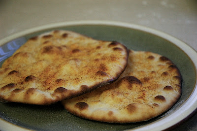 http://lh6.google.com/jupdike/R_RiZSUkemI/AAAAAAAAIns/bDlx1W31kMA/s400/DSC_7650.JPG.jpg