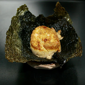 Bateau champignon - algue nori farci à la saucisse de tofu