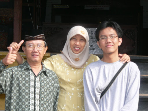 At Bukittinggi's Zoo