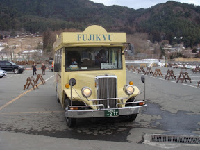 The Retro Bus, yay!
