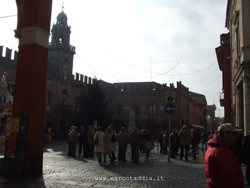 Piazza il 25/11/2007