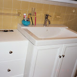 The new vanity, from Ikea. The side cabinet still needs a small counter.