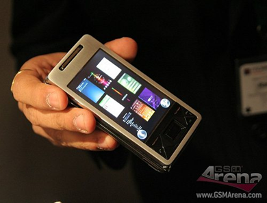 Sony Ericsson Xperia X1 smartphone produced by HTC photo