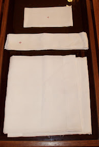 Purificator (top) Finger towel (middle) Corporal (bottom)
