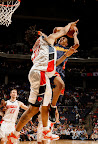 b8513cab531928ae4230ab0d133b2029-getty-76075299bs007_warriors_bobcts.jpg