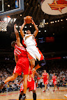 46d28dd585cf86b254104a3e5242d789-getty-76076160rw024_warriors_rockets.jpg