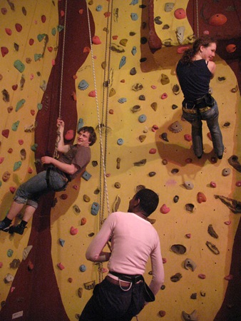 IMG_5317 Clemens, Ariane, Kale rock climbing