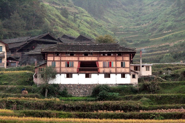 西江，建筑