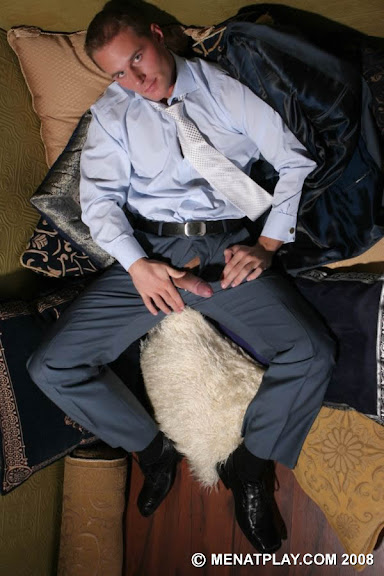 Click Here for More About Jason at Menatplay.com.!