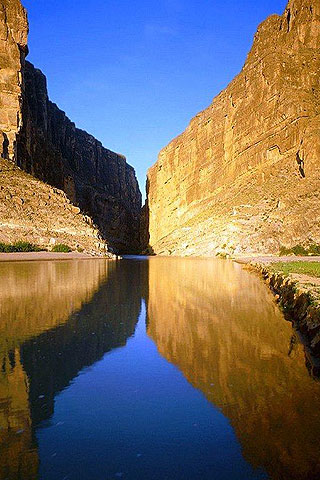 iPhone Wallpapers Canyon.jpg IPhoneWallpapers -  http://henku.info