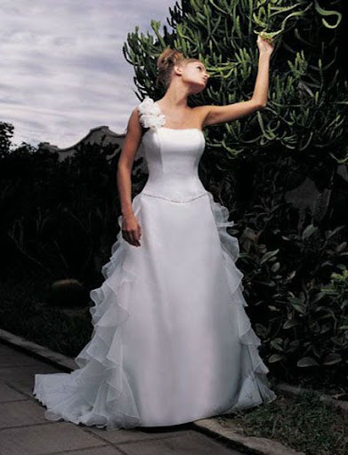 Charmingly Informal Wedding Dresses Bridal Gowns