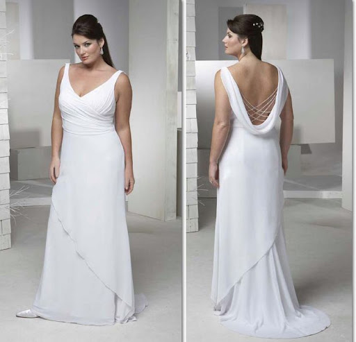 plus-size-wedding-gown-dramatic-back-design