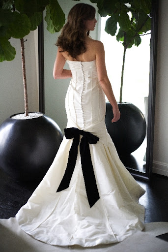 Vera Wang - Wedding Dresses Photos