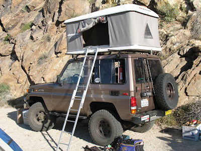 best tents for desert camping on 1985 Toyota BJ70 with Maggiolina Rooftop tent