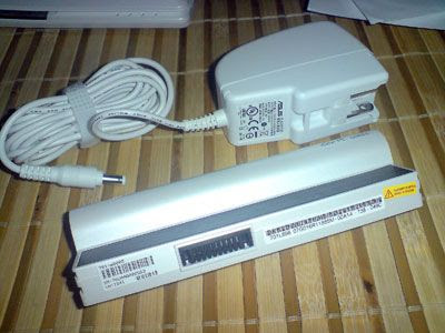 [NB]終於入手EEEPC！開箱 & 使用小心得！ - 阿祥的網路筆記本